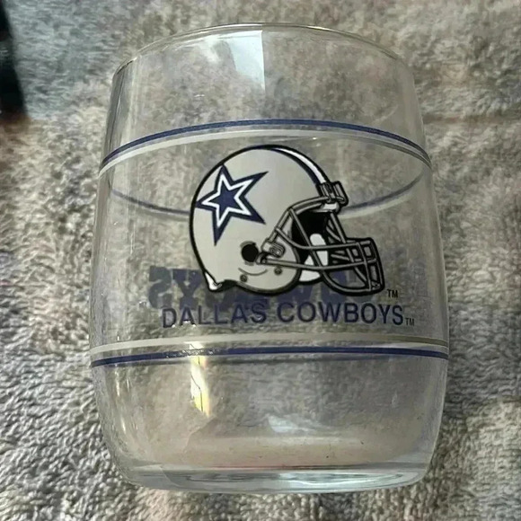 Cowboys collectibles glass with three mini cars - Picture 5 of 6